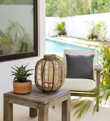 Neem 31 Comfortable, Luxury 10 Min To The