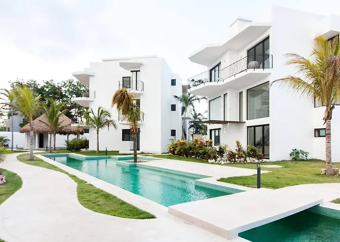 Neem 31 Comfortable, Luxury 10 Min To The